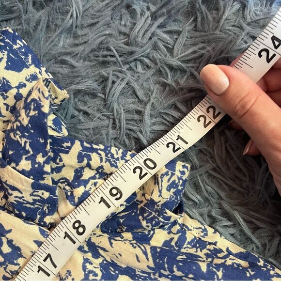 &Merci Blue Cream Floral Top Ruffle Sleeve Size S - Picture 5 of 7